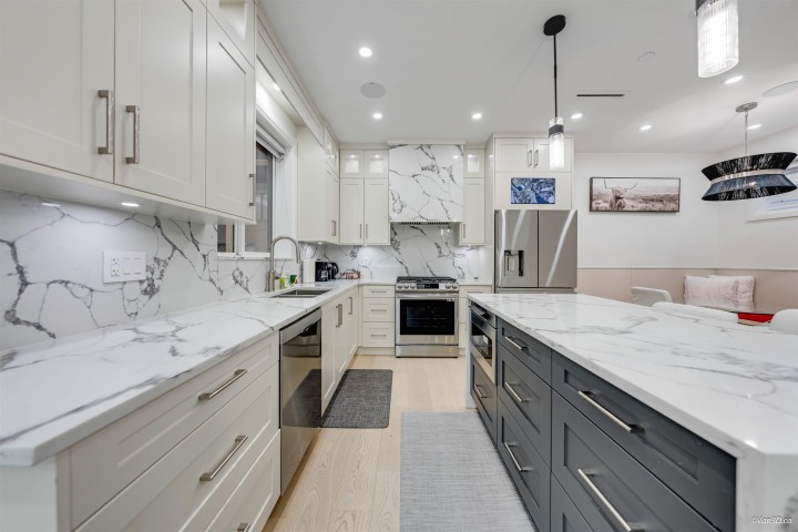 Photo 13 at 1 - 683 W 19th Avenue, Cambie, Vancouver West