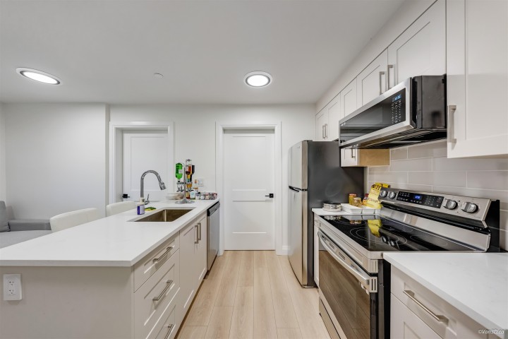 Photo 39 at 1 - 683 W 19th Avenue, Cambie, Vancouver West