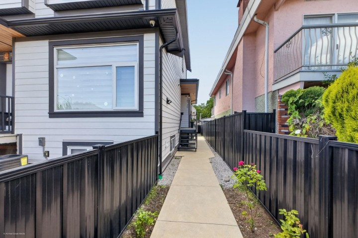Photo 36 at 6749 Knight Street, South Vancouver, Vancouver East