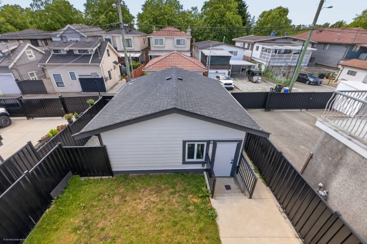 Photo 21 at 6749 Knight Street, South Vancouver, Vancouver East