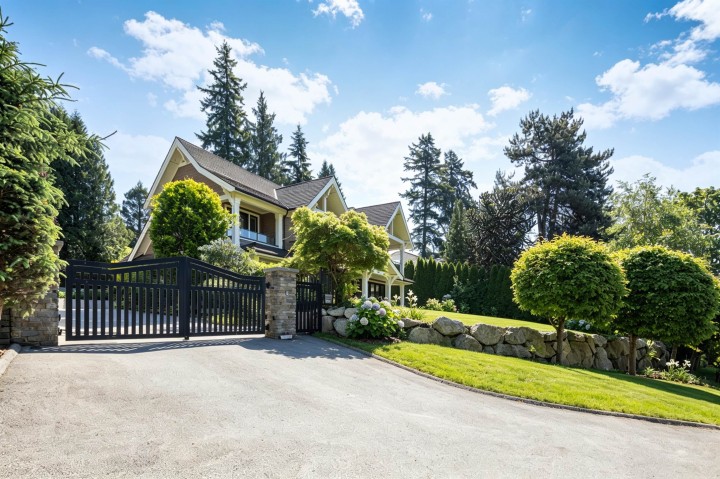 Photo 2 at 2645 Rosebery Avenue, Queens, West Vancouver
