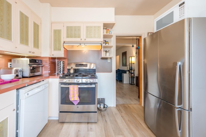Photo 10 at 3627 W 7th Avenue, Kitsilano, Vancouver West