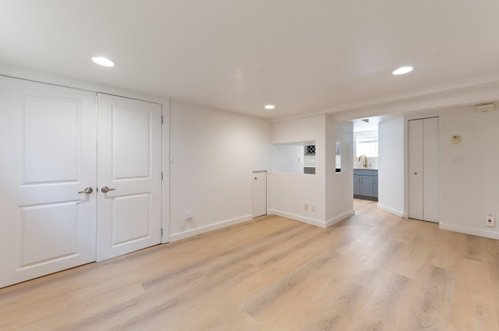 Photo 13 at 2744 W 10th Avenue, Kitsilano, Vancouver West