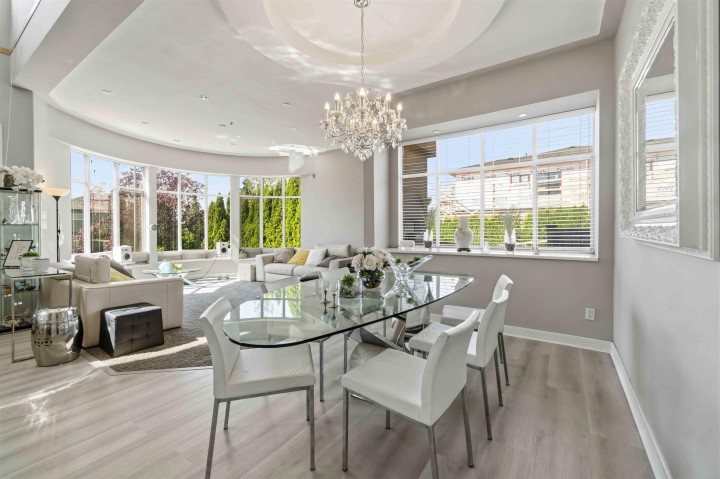 Photo 3 at 2275 Bonaccord Drive, Fraserview VE, Vancouver East