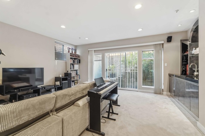 Photo 18 at 2275 Bonaccord Drive, Fraserview VE, Vancouver East