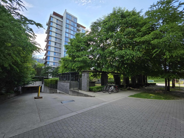 Photo 3 at 302 - 5868 Agronomy Road, University VW, Vancouver West