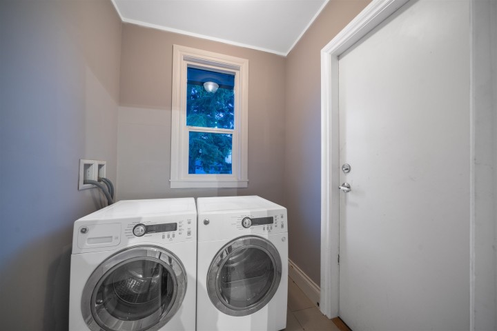 Photo 26 at 2528 Adanac Street, Renfrew VE, Vancouver East