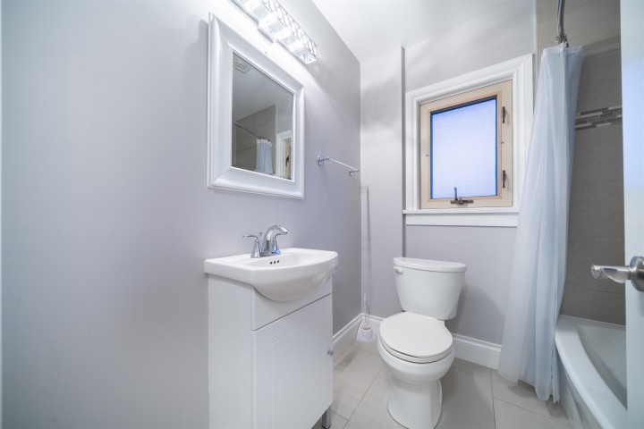 Photo 24 at 2528 Adanac Street, Renfrew VE, Vancouver East