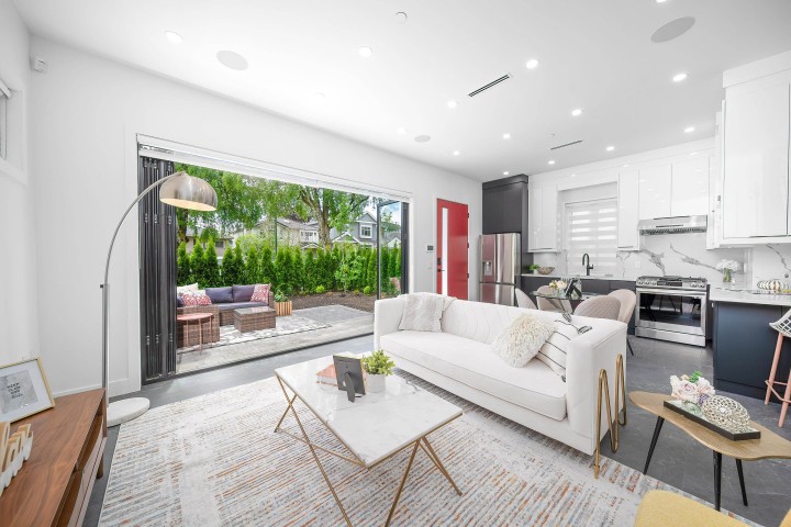 Photo 5 at 1 - 2777 E 27th Avenue, Renfrew Heights, Vancouver East