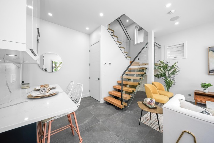 Photo 14 at 1 - 2777 E 27th Avenue, Renfrew Heights, Vancouver East
