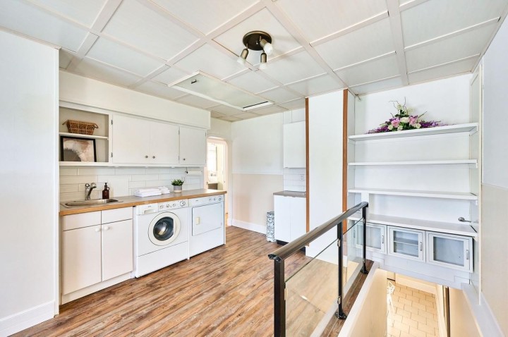 Photo 10 at 3081 E Georgia Street, Renfrew VE, Vancouver East