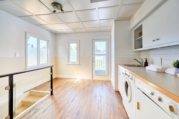 Photo 11 at 3081 E Georgia Street, Renfrew VE, Vancouver East
