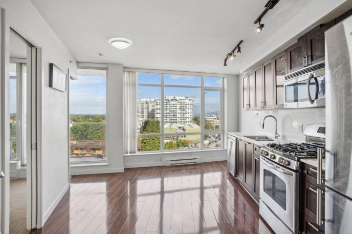 Photo 1 at 810 - 4815 Eldorado Mews, Collingwood VE, Vancouver East