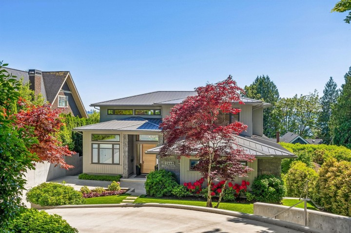 Photo 3 at 2668 Haywood Avenue, Dundarave, West Vancouver