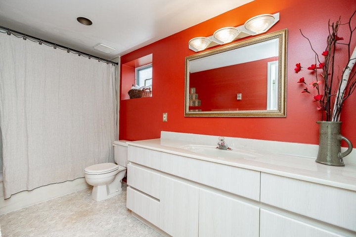 Photo 12 at 111 E 61st Avenue, South Vancouver, Vancouver East
