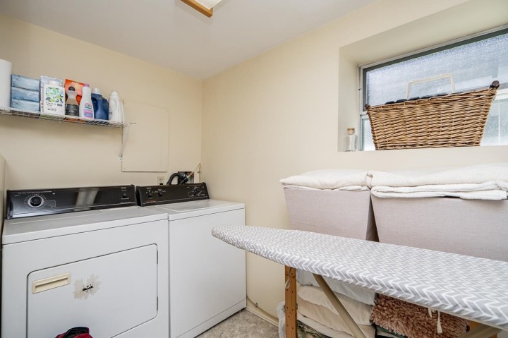 Photo 14 at 111 E 61st Avenue, South Vancouver, Vancouver East