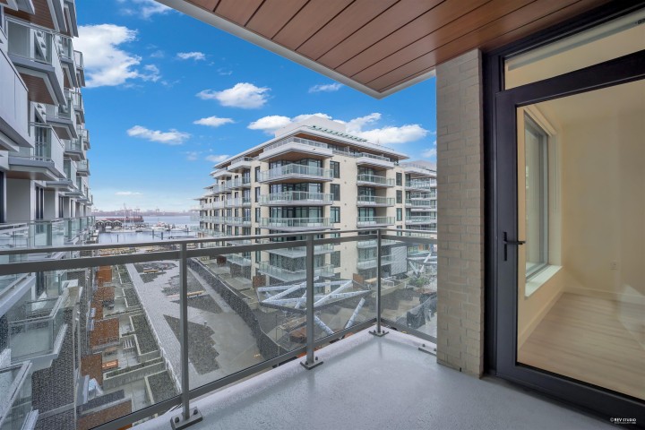 Photo 13 at 401 - 755 Harbourside Drive, Harbourside, North Vancouver