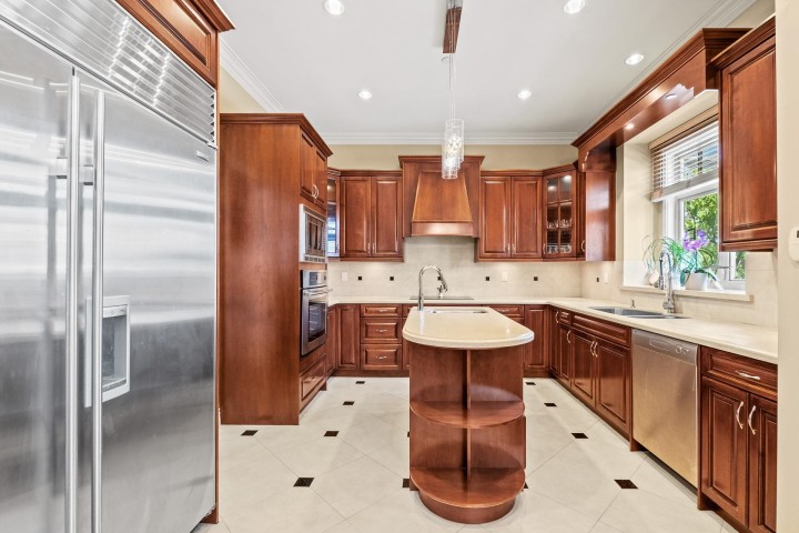Photo 16 at 1529 W 61st Avenue, South Granville, Vancouver West