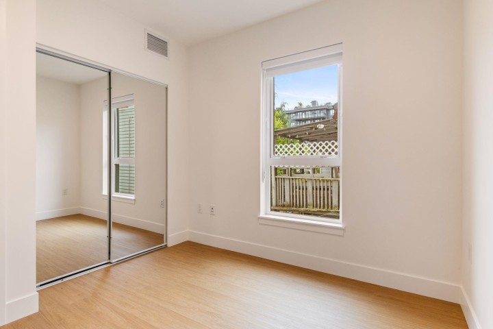 Photo 13 at 202 - 2235 E Broadway, Grandview Woodland, Vancouver East
