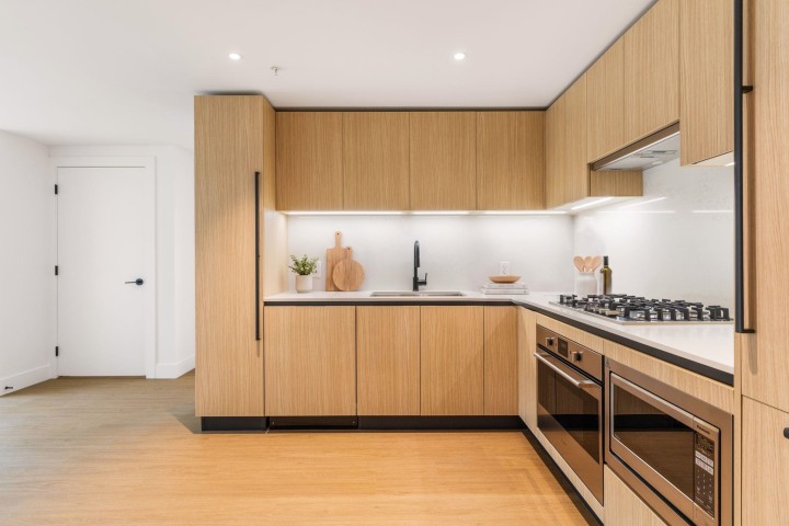 Photo 7 at 202 - 2235 E Broadway, Grandview Woodland, Vancouver East