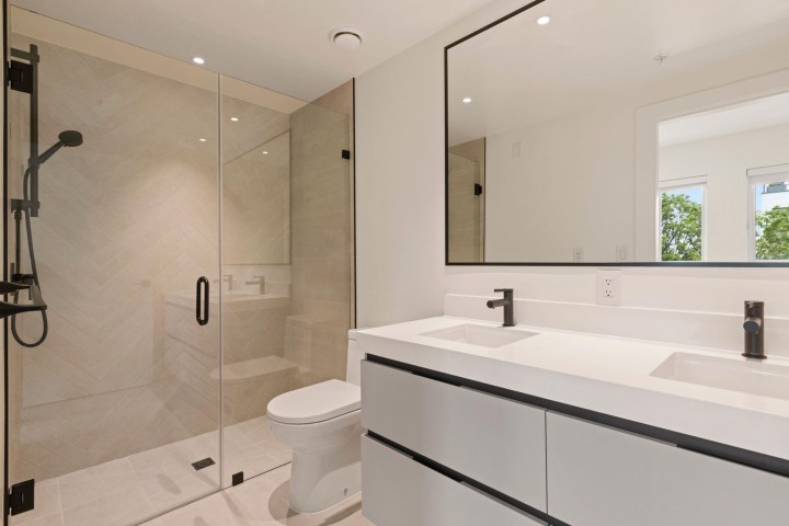 Photo 16 at 503 - 2235 E Broadway, Grandview Woodland, Vancouver East