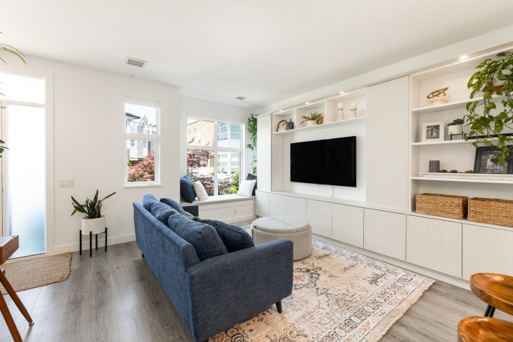Photo 7 at 215 - 2060 Curling Road, Pemberton NV, North Vancouver