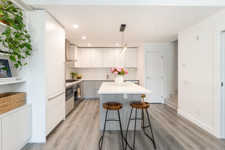 Photo 11 at 215 - 2060 Curling Road, Pemberton NV, North Vancouver