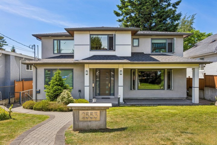 Photo 1 at 2553 Western Avenue, Upper Lonsdale, North Vancouver