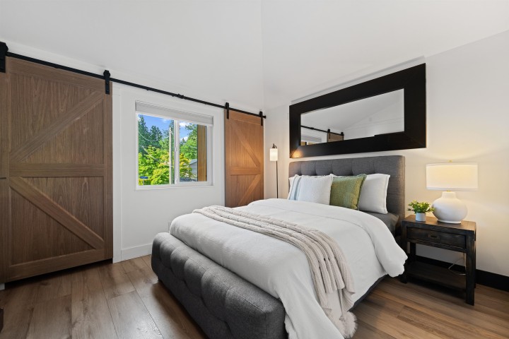 Photo 10 at 1430 Draycott Road, Lynn Valley, North Vancouver