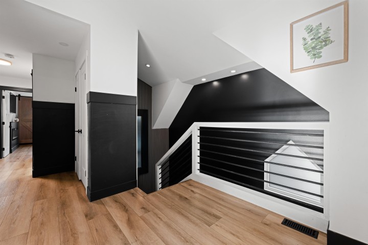 Photo 18 at 1430 Draycott Road, Lynn Valley, North Vancouver
