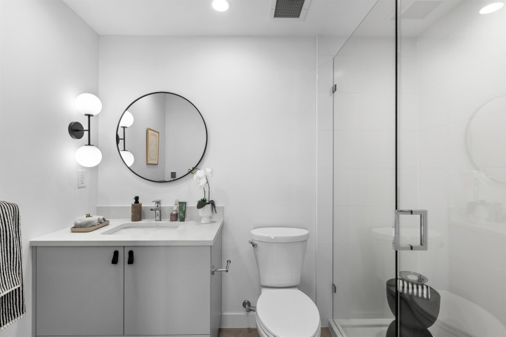 Photo 12 at 205 - 1680 E 12 Th Avenue, Grandview Woodland, Vancouver East
