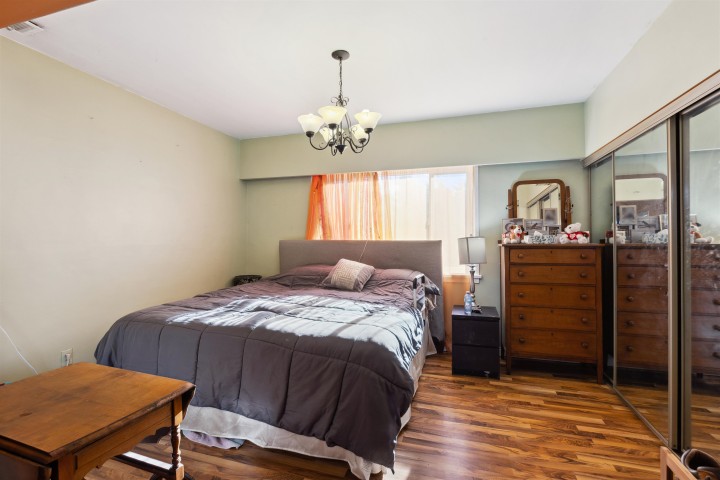 Photo 22 at 4028 Rose Crescent, Sandy Cove, West Vancouver