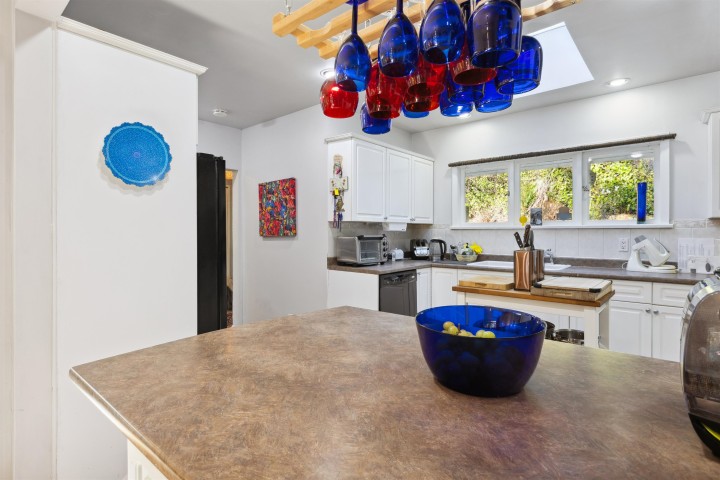 Photo 11 at 4028 Rose Crescent, Sandy Cove, West Vancouver