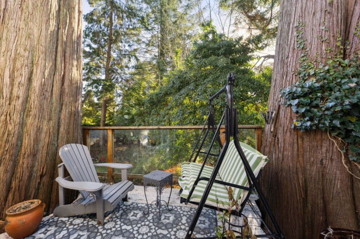 Photo 29 at 4028 Rose Crescent, Sandy Cove, West Vancouver