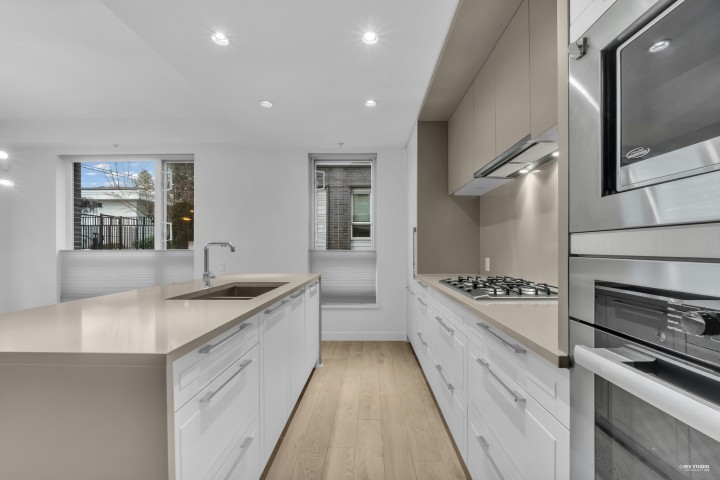 Photo 3 at 109 - 6677 Cambie Street, South Cambie, Vancouver West