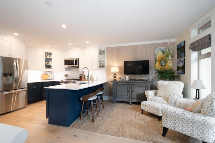 Photo 13 at 1978 W 12th Avenue, Kitsilano, Vancouver West