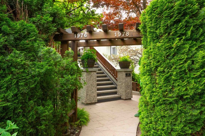 Photo 4 at 1978 W 12th Avenue, Kitsilano, Vancouver West