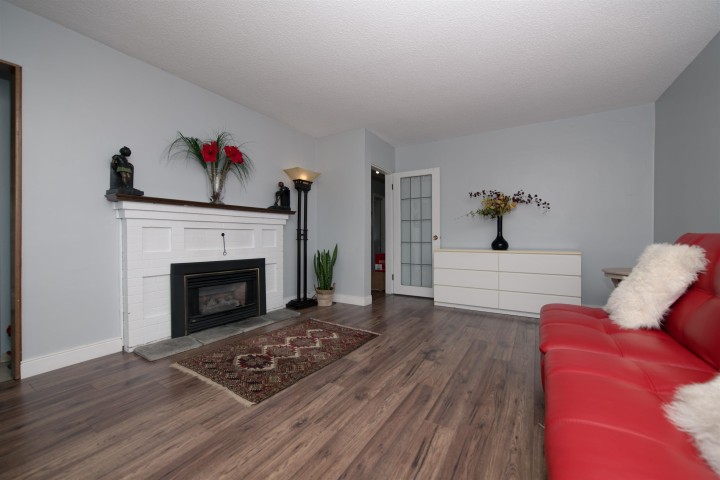 Photo 12 at 3439 Dundas Street, Hastings Sunrise, Vancouver East