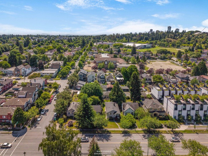 Photo 11 at 12 W King Edward Avenue, Cambie, Vancouver West