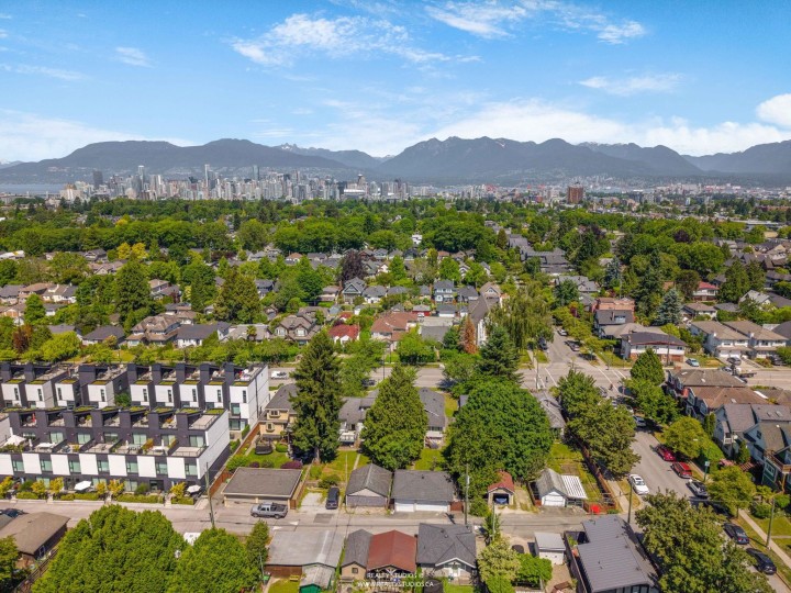 Photo 10 at 20 W King Edward Avenue, Cambie, Vancouver West