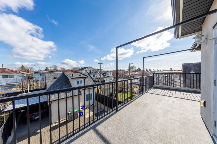 Photo 24 at 6182 Commercial Street, Killarney VE, Vancouver East