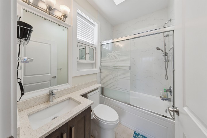 Photo 25 at 6182 Commercial Street, Killarney VE, Vancouver East