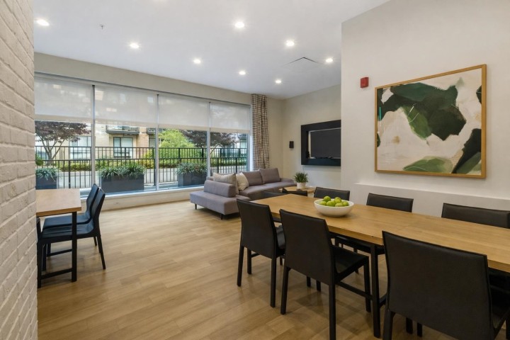 Photo 14 at 414 - 725 Marine Drive, Harbourside, North Vancouver