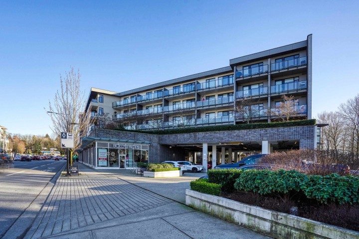Photo 15 at 414 - 725 Marine Drive, Harbourside, North Vancouver