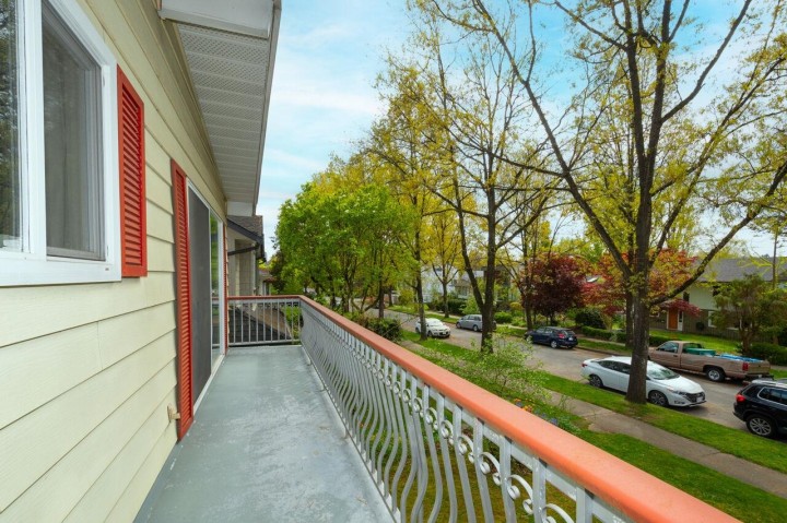 Photo 12 at 3178 Garden Drive, Grandview Woodland, Vancouver East