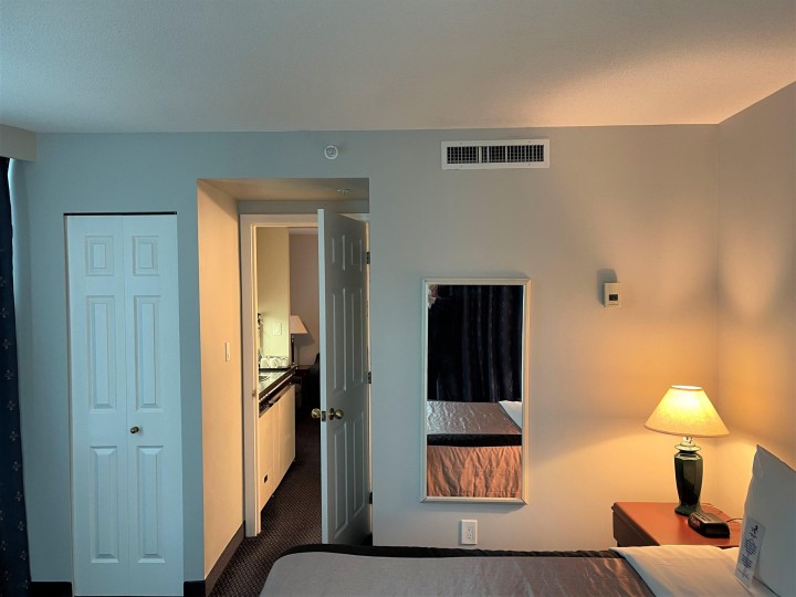 Photo 3 at 512 - 838 Hamilton Street, Downtown VW, Vancouver West