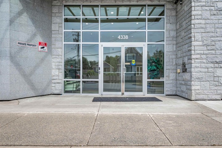 Photo 6 at 211 - 4338 Commercial Street, Victoria VE, Vancouver East