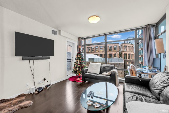 Photo 6 at 803 - 788 Richards Street, Downtown VW, Vancouver West