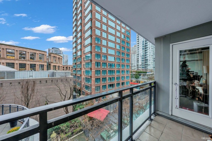 Photo 15 at 803 - 788 Richards Street, Downtown VW, Vancouver West