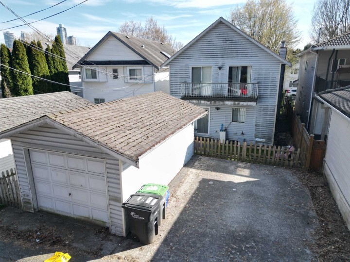 Photo 24 at 3523 Napier Street, Renfrew VE, Vancouver East